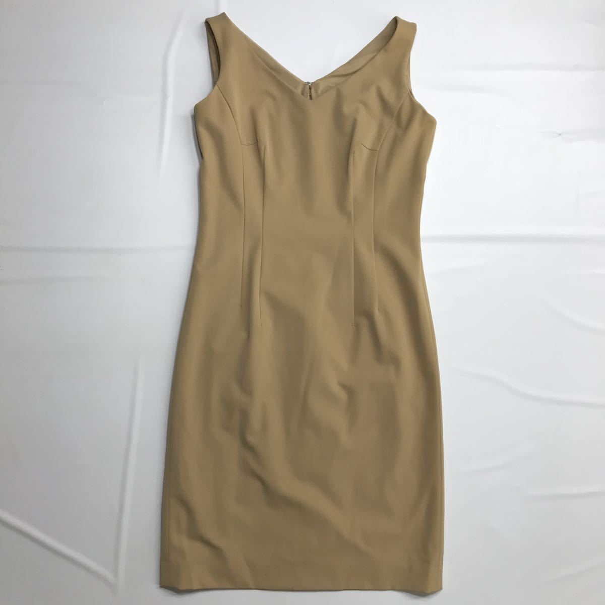 clear crea クリアクレア ノースリーブワンピース サイズ38 ベージュ おしゃれ h-22拍卖