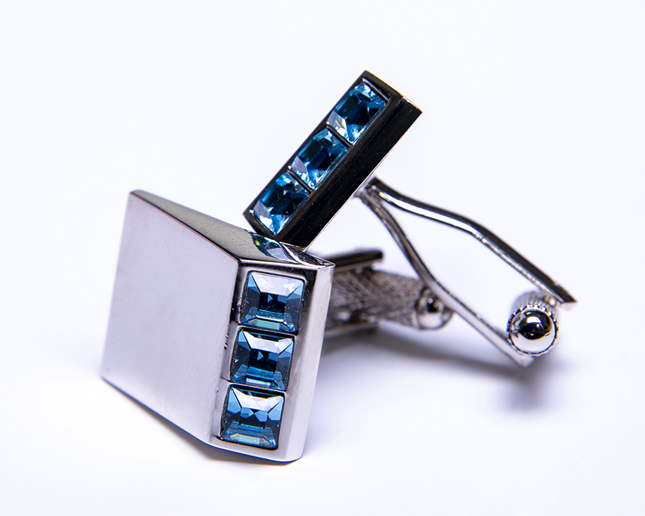 ★カフスボタン ONYX-ART LONDON ccc32 AQUAMARINE SWAROVSKI CRYSTAL CUFFLINKS拍卖