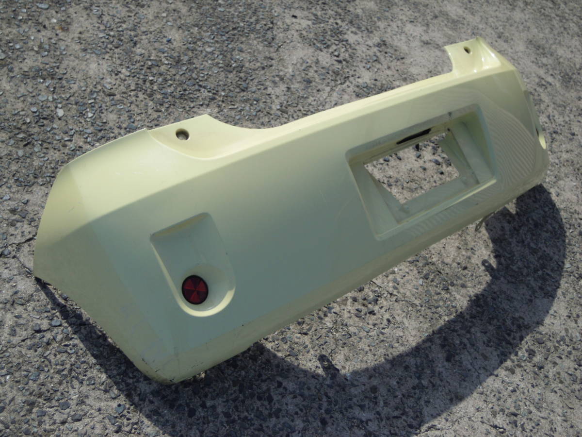 Q NNP10/NNP11/NNP15 ポルテ 純正 リアバンパー 52159-52510拍卖