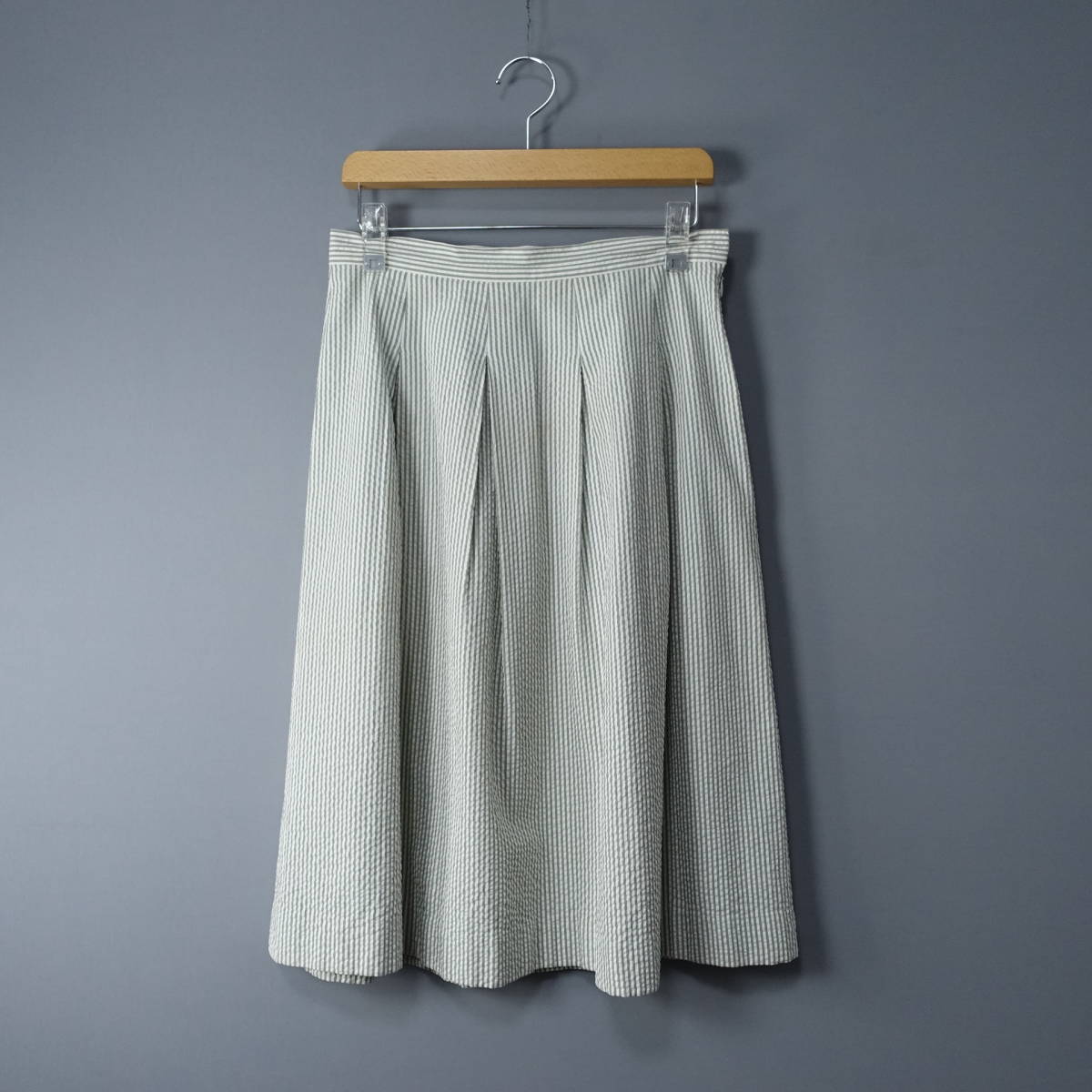 yoshie inaba/ヨシエイナバ/9/日本製/ストライプスカート/ライトグリーン×ホワイト/レディース/緑×白拍卖