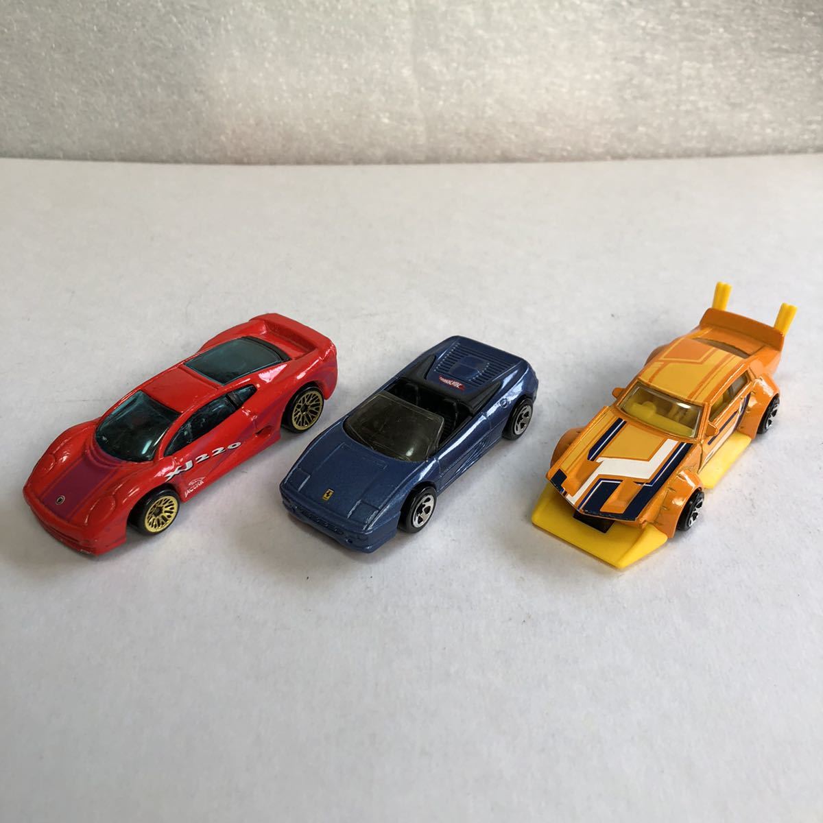 レア絶版希少!ホットウィール !JAGUAR!フェラーリ!ケンメリ!3台セット!ダイキャストミニカー!拍卖