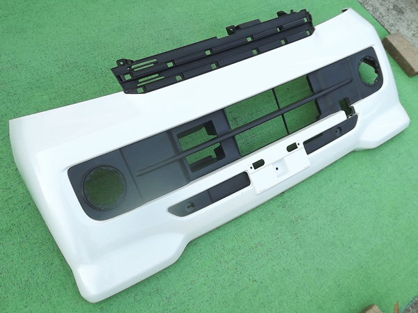 ☆少損,送料安,ホワイトパール,中期★アトレーワゴンS321G/S331Gフロントバンパー★アトレーS320GディアスワゴンS321N/S331Nディアス白Re:P拍卖