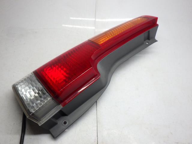 ライフダンク LA-JB3 左テールライト ランプ 229106拍卖