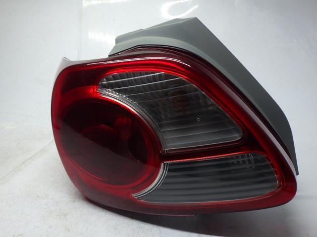 ポルテ CBA-NNP10 左テールライト ランプ 229514拍卖