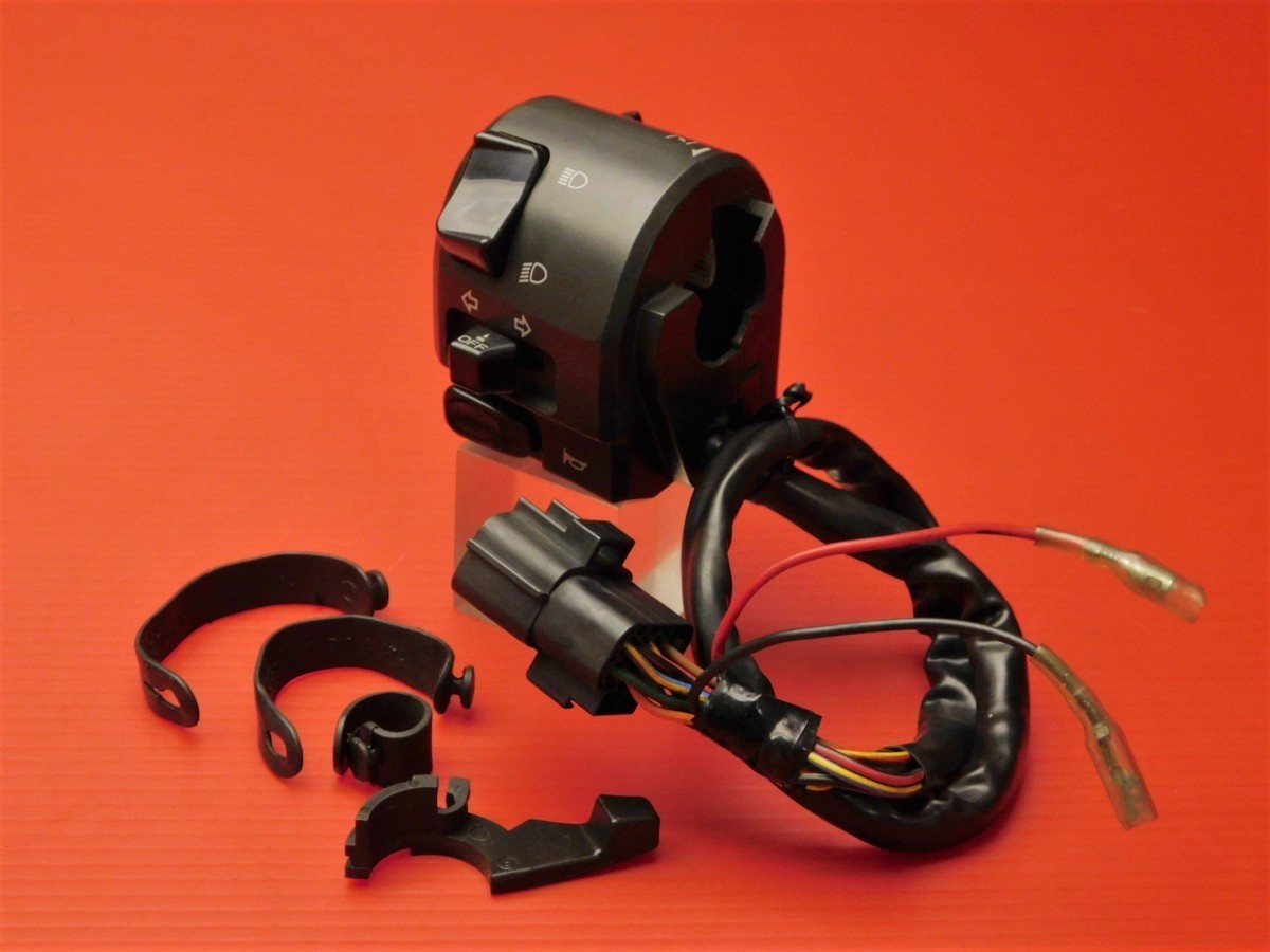 【評価S】60◆ ドゥカティ 749S 走行距離27,263km 純正 スイッチ 左拍卖