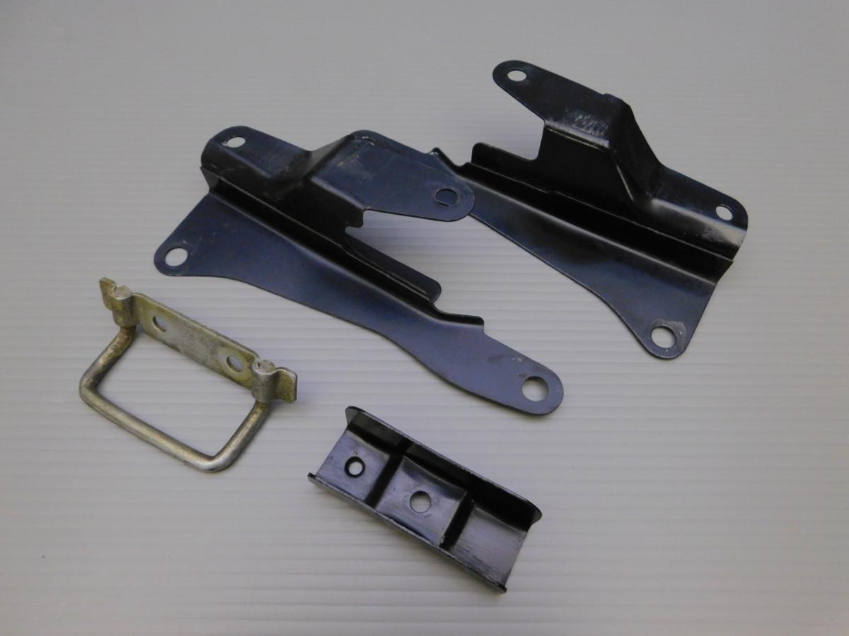 60 稀少★良好 GR650 GP51A 純正 シート ストッパー ガイド ステー拍卖