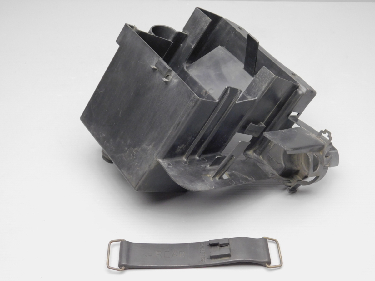 100 稀少★良好 CBR1000F SC21 純正 バッテリー ボックス ケース拍卖