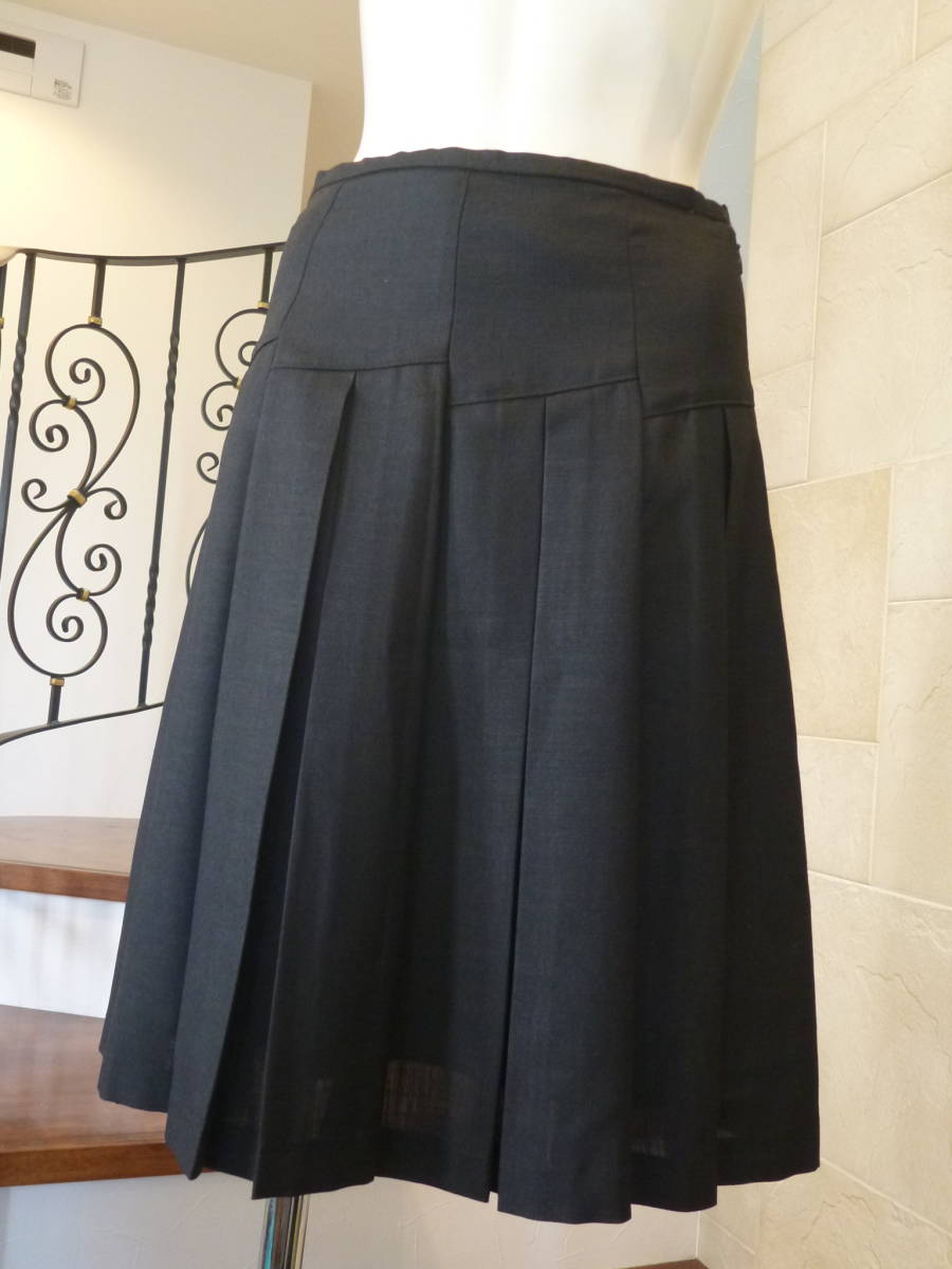 美品 日本製 黒 ブラック スカート 64-91 M相当拍卖