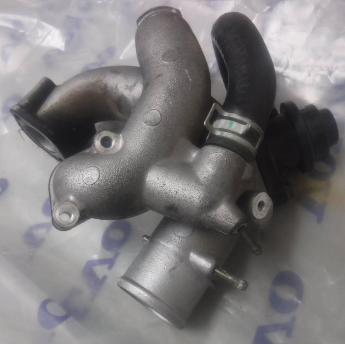 エブリー ワゴンDA64Wエブリイ エブリィ純正タービン インテークパイプABVエアーバイパスバルブ純正ブローオフバルブ ターボ エアバイパス拍卖