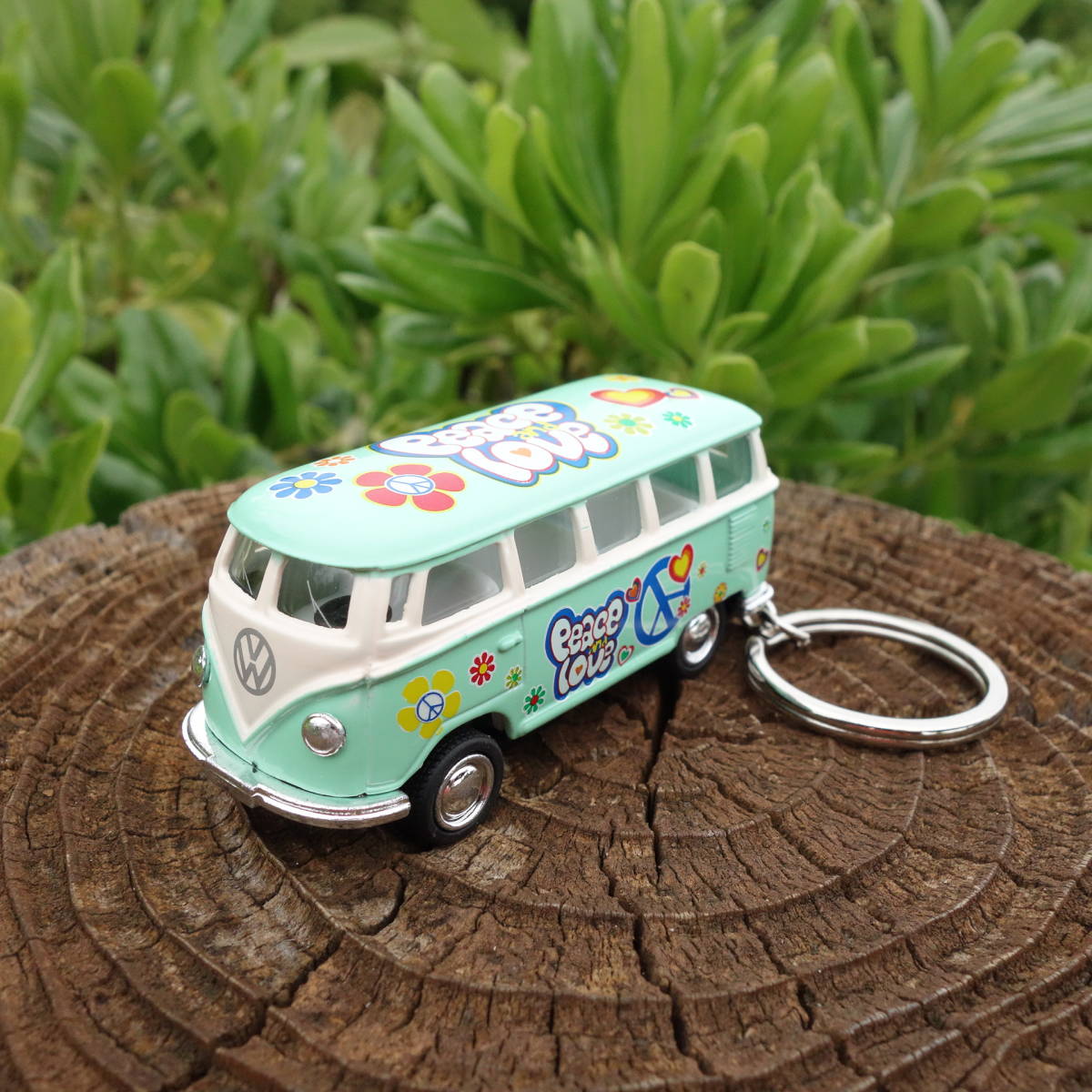 【送料260円】ワーゲンバス ミニカー キーホルダー グリーン チョロQ風 フォルクスワーゲン VOLKSWAGEN キンスマート製拍卖