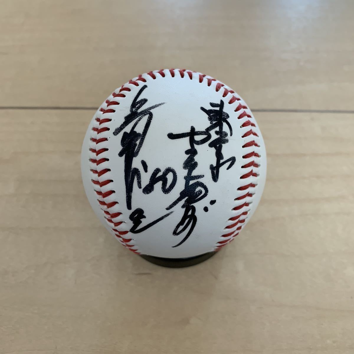 ◆球団名入り◆東京ヤクルトスワローズ 50上田剛史 直筆サインボール拍卖