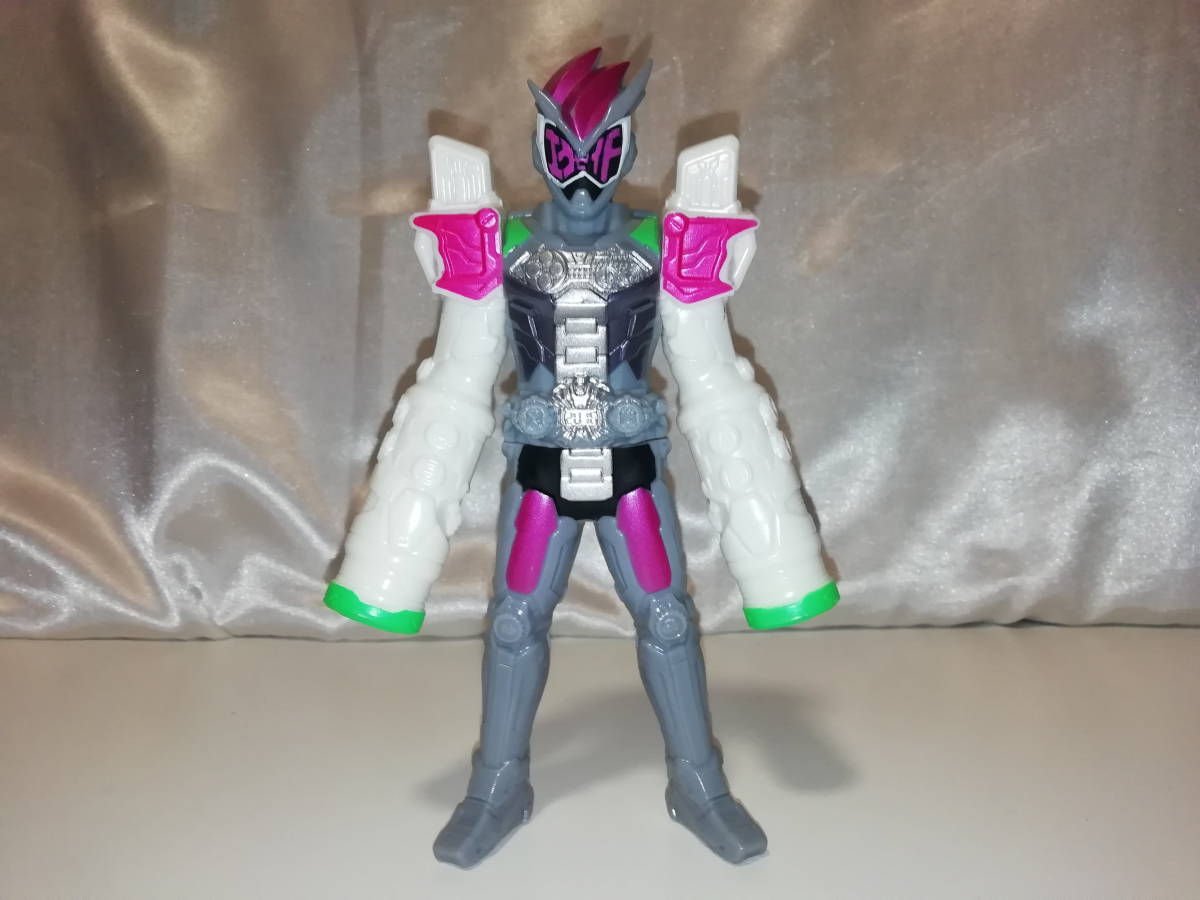 中古品 仮面ライダージオウ 仮面ライダージオウ エグゼイドアーマー ライダーヒーローシリーズ5拍卖