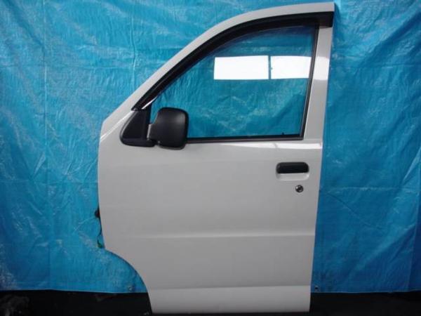 【1755】平成16年式 ハイゼット S200V ホワイト W09 左フロントドア 左前ドア 67002-97501拍卖