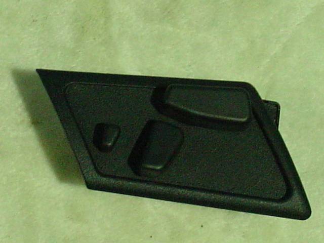 【1895】平成11年式 ベンツC240 WDB202026 左ハンドル車 パワーシートスイッチ 助手席拍卖