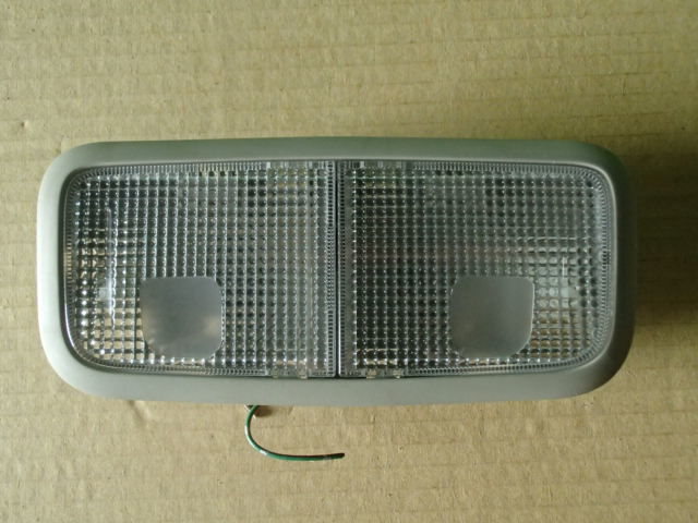 Y【2484】平成21年式 パッソセッテ M502E ルームランプ拍卖