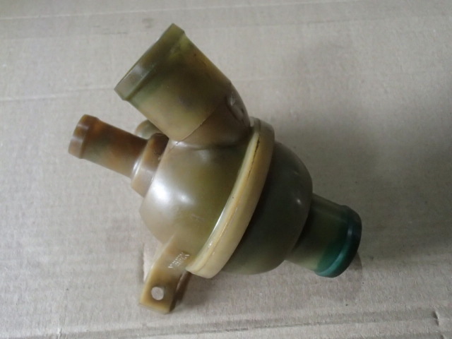 Y【2559】レンジローバー 平成10年式 1998年式 E-LP42D サーモスタット 62 棚Y10拍卖