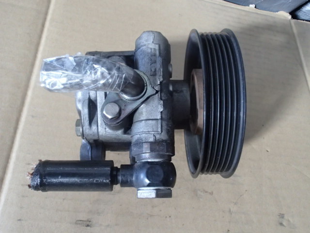 【2591】平成13年式 ワーゲン ゴルフ 1JAPK エンジンAPK ABS付車 パワステポンプ KYB 1J0442154BES拍卖