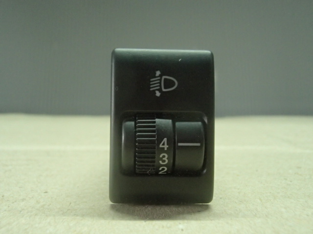 Y【2626】平成20年式 アルト HA24S オートレベライザー 棚Y8拍卖