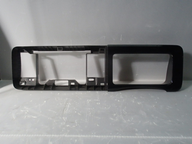 Y【2610】2011年式 MRワゴン MF33S デッキ周りパネル 73331-50M0 拍卖