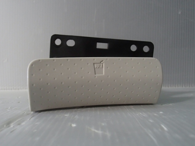 Y【2610】2011年式 MRワゴン MF33S 助手席側 ドリンクホルダー 73880-50M0 棚Y3拍卖