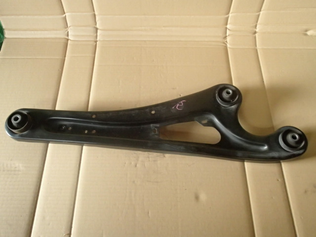 【2551】平成25年式 スペーシア DBA-MK32S 右後トレーディングアーム 右リアトレーディングアーム拍卖