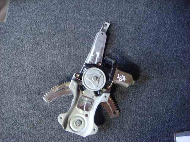 【2268】平成15年式 キューブ BZ11 レギュレーターモーター 左後ろ 82731-AX001拍卖