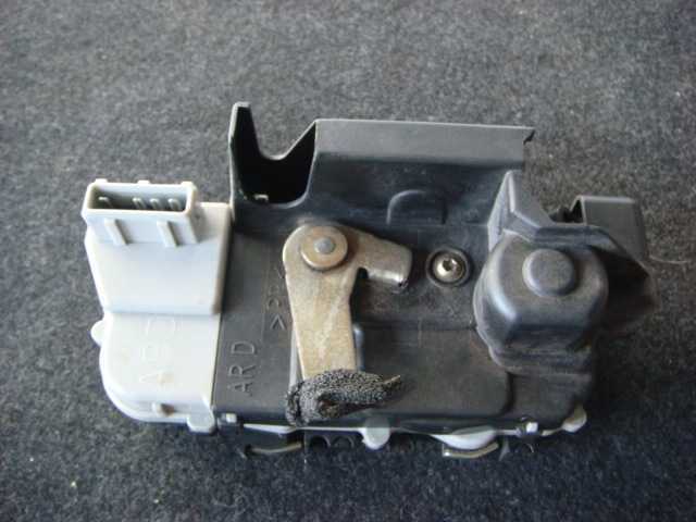 【2271】平成13年式 プジョー307 右リアドアロック ドアロック 右後ろ 右リヤドアロック拍卖