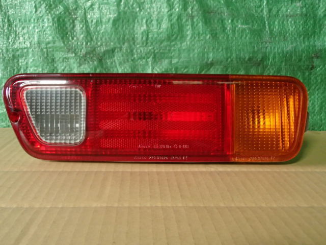 【2528】平成9年式 ミニキャブ U41V 右テールランプ コイト 220-37626 MB860060拍卖