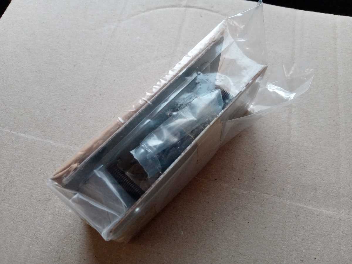 ☆carrozzeria カロッツェリア AVIC-DRV系120 220 20 02 22等用 ナビゲーションの本体 固定ステー 専用ナット.ボルト付き 新品未開封!☆拍卖