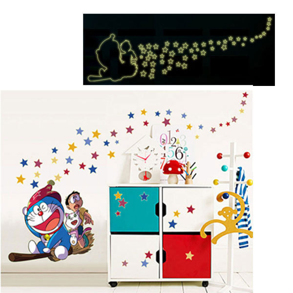 ウォールステッカー 蓄光 星 夜空 キャラクター 子供部屋 貼るだけ 送料無料拍卖