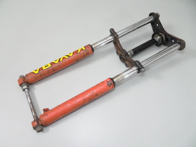 ◇QR50/AE01 純正 フロントフォーク ステム トップブリッジ シャフト付き 実動車外し 検 ノーマル カスタム レストア 5 A拍卖