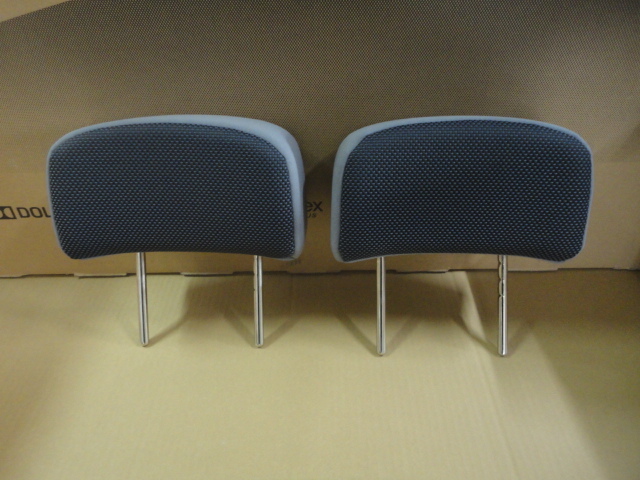 マツダ ベリーサ DC5W 純正フロントヘッドレスト左右 助手席/運転席 マクラ 2個 【DBA-DC5W拍卖