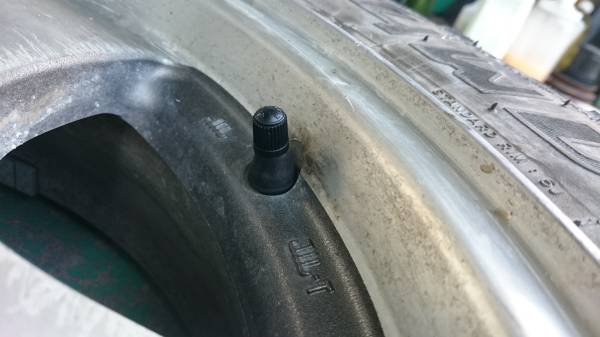 ジムニー クロカン用 ショートスナップインバルブ ショートエアバルブ 4本セット ブリジストン正規取扱い品 ①拍卖