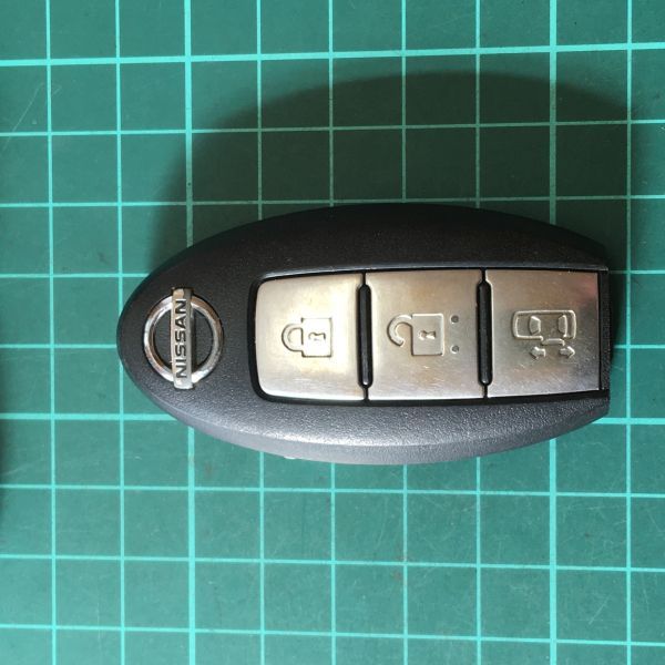NI3869日産 純正 キーレス スマートキー C25 E51 エルグランド セレナ ラフェスタ等3ボタン トランク拍卖