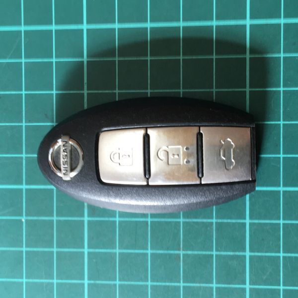 NI3864日産 純正 キーレス スマートキー ティアナ J32 L33 スカイライン V36 V37 フーガ Y51 シルフィTB17等 トランク拍卖