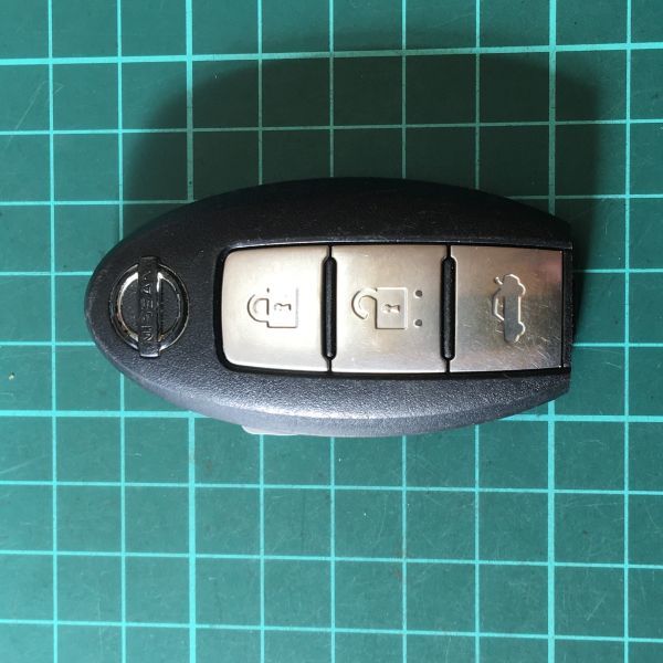 NI3848日産 純正 キーレス スマートキー ティアナ J32 L33 スカイライン V36 V37 フーガ Y51 シルフィTB17等 トランク拍卖
