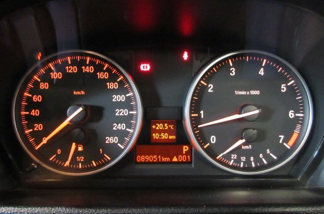 ★2011年 BMW E84 X1 SDRIVE 18i ABA-VL18 メーターパネル★拍卖