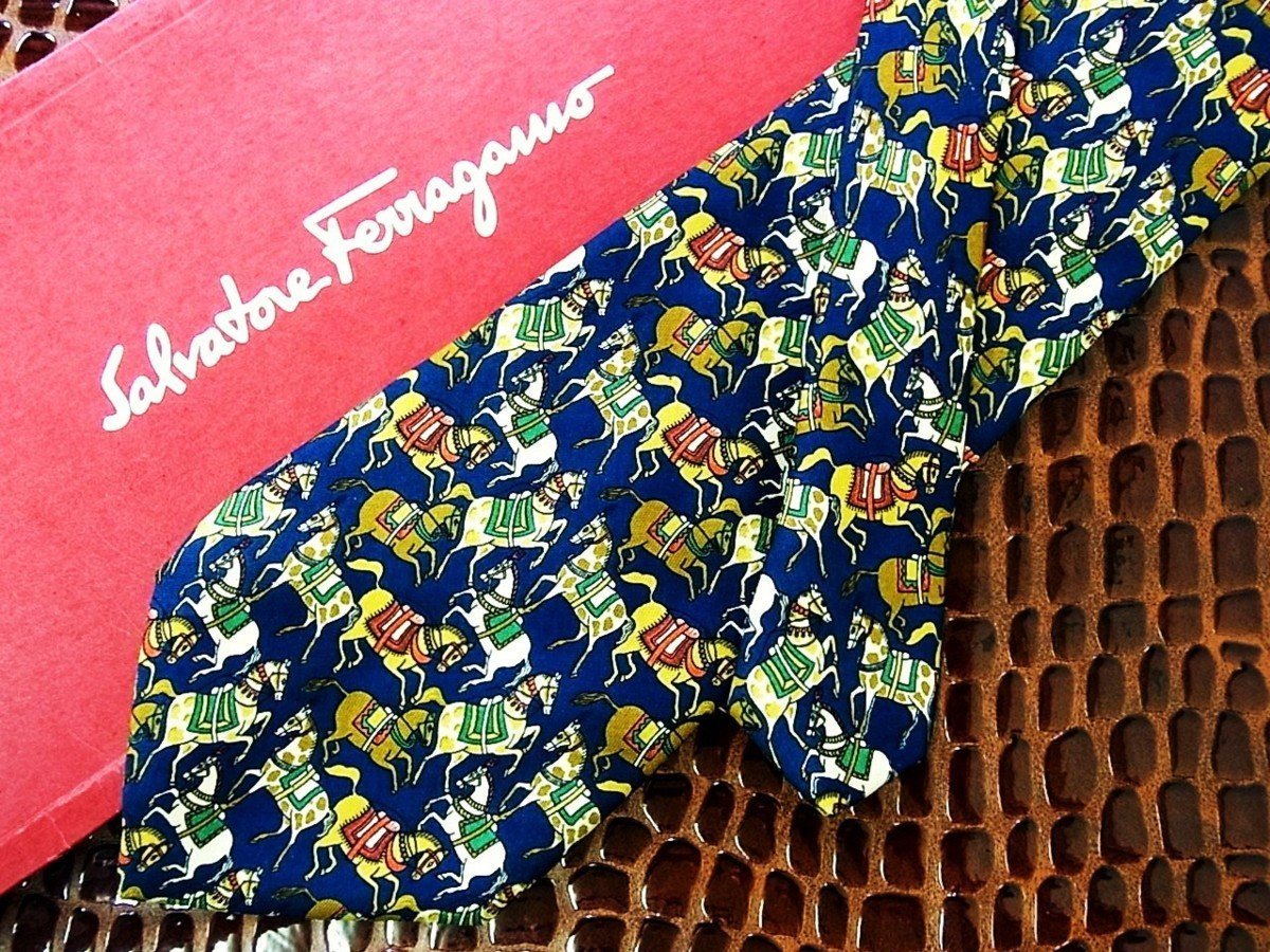 ♪今週の特売980円~♪0368♪状態並品 【Ferragamo】フェラガモ【馬 うま 柄】ネクタイ♪拍卖