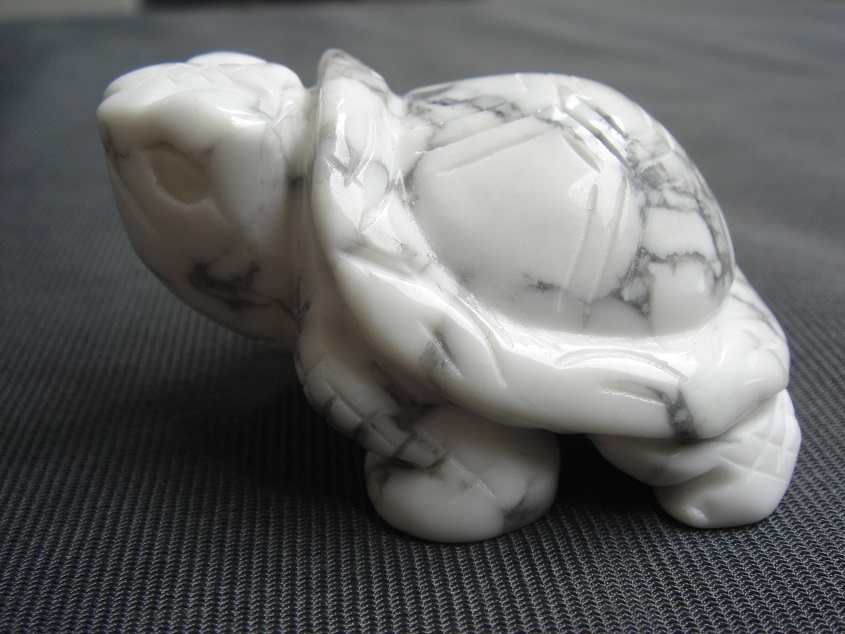 ☆風水,お守り,天然AAA級ホワイトハウライト亀カメ置物☆最後一品拍卖