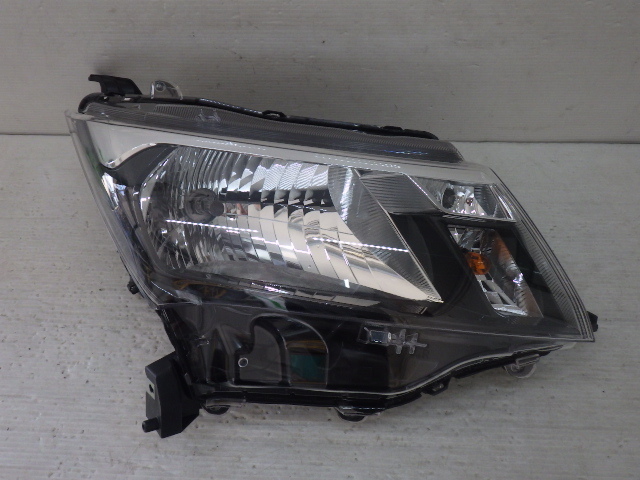 【Y0271】 M900A M910A ルーミー 後期 2020年9月~ 右 ヘッドライト ヘッドランプ ハロゲン STANLEY W3919 81110-B1590 中古 即決拍卖