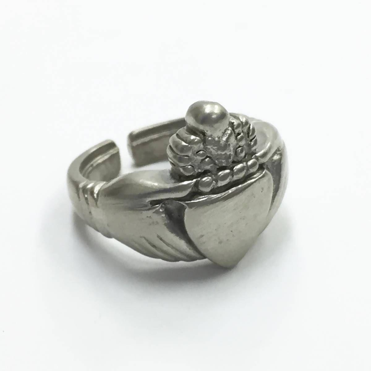 リング 指輪 約11号~フリーサイズ シルバー色 銀色 手 ハイセンス モダン アクセサリー拍卖