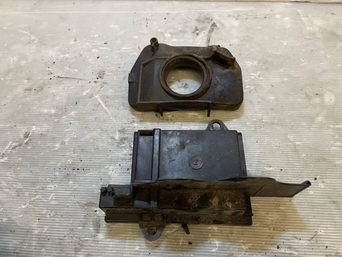 ヤマハ・スーパージョグZR・sa13j純正・メットイン下バッテリーケース拍卖