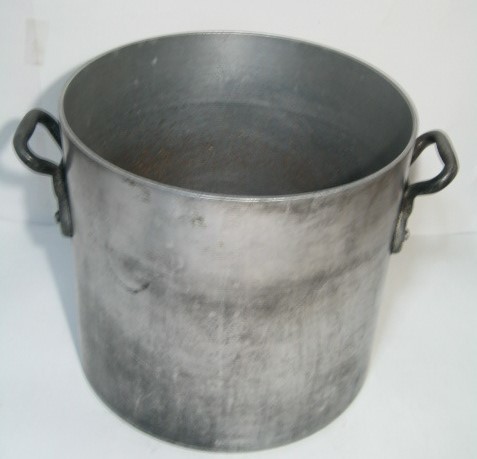 ★アルミ製 寸胴鍋 27cm 中古 業務用 アルミ寸胴鍋 厨房機器 容量:約14.8L 高さ:約26cm★拍卖