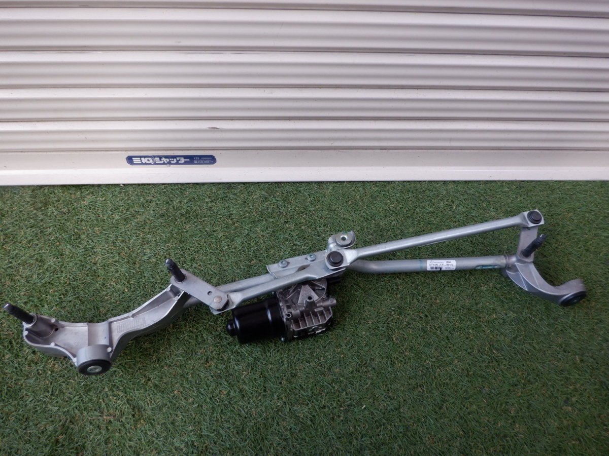 ベンツ純正 W167 X167 GLEクラス?? 分かる方どうぞ フロントワイパーモーター アームモーター ワイパーリンク A1678206002 A1679060600拍卖