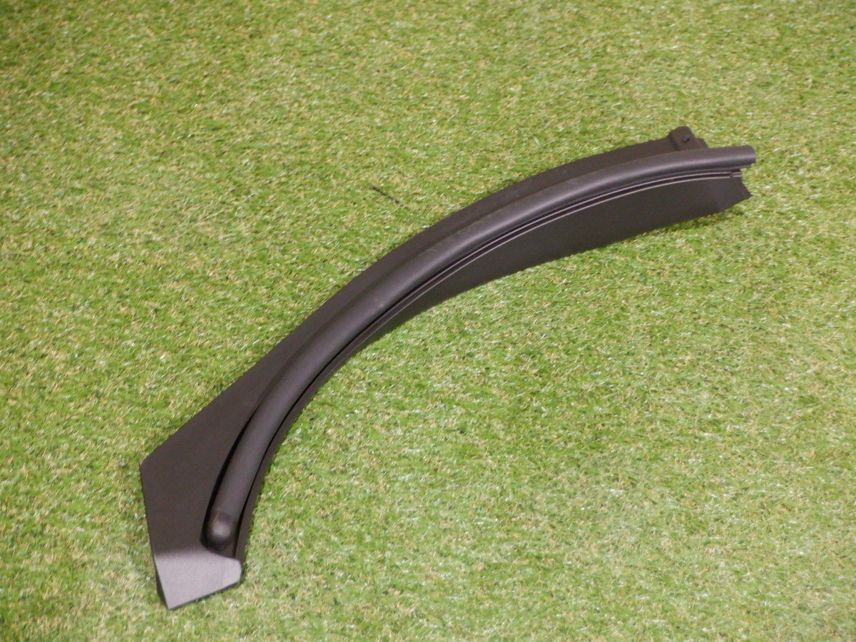 新車外し レクサス純正 TAZA25 NX350 AAZA20 AAZA25 NX250 AAZH20 AAZH26 NX450H? 分かる方どうぞ リア ドアモール パネル 左 67858-78010拍卖