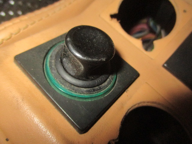 ■フェラーリ 328 GTS シガーライター 中古 226942 6110750 部品取あり シガレットライター 348 F355 360 F430 456 550 F512M テスタロッサ拍卖