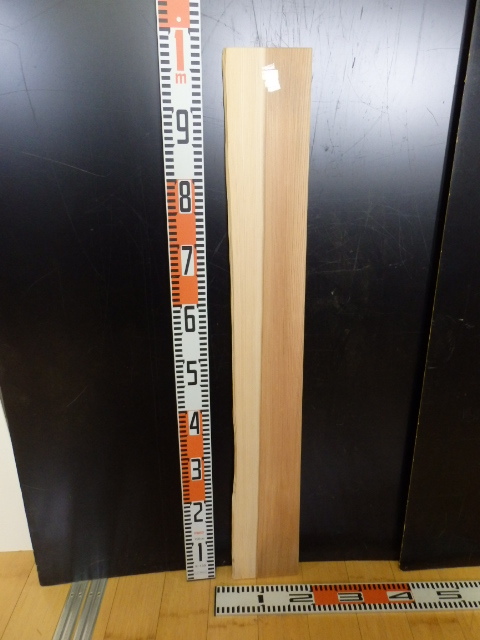 b2051129 杉●約98cm×13cm~14cm×厚1cm☆無垢板1枚板 木材 板 DIY 板材 天板 棚板 テーブル 看板 花台など種類豊富!拍卖