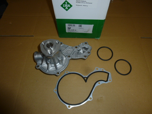 GOLF2/GOLF1/GOLF1カブリオレ/GOLF3/JETTA2用ウォーターポンプ新品拍卖
