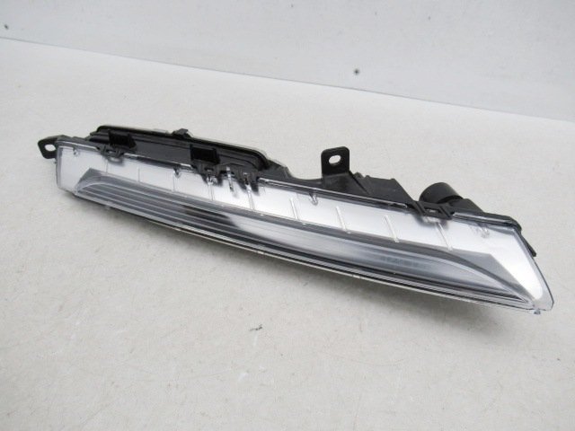 【良品】 Porsche ポルシェ カイエン 9Y0 純正 右 デイライト ウインカー LED 9Y0.941.182 (n070208)拍卖
