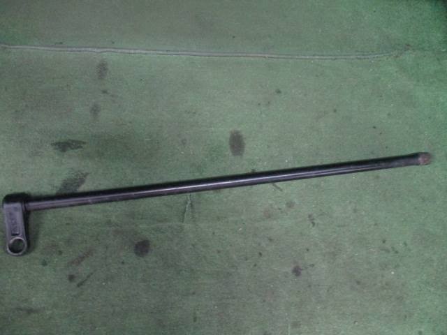 【A33981】◇ アトラス LOCO BP4F23 右トーションバー拍卖